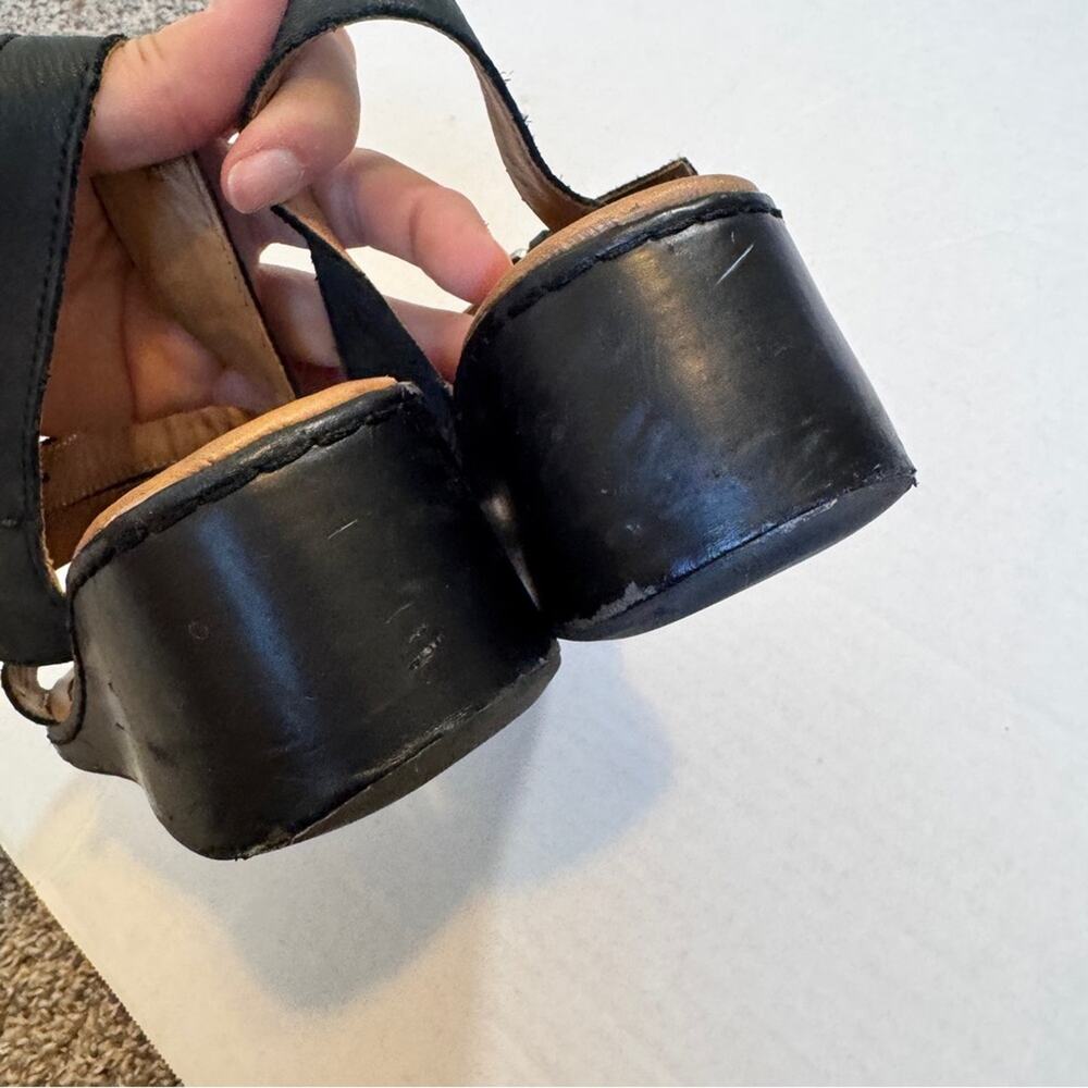 BOC Black Leather Strappy Wedge Sandals Womens 7 Comfort Shoes Beachy Summer - Picture 10 of 11